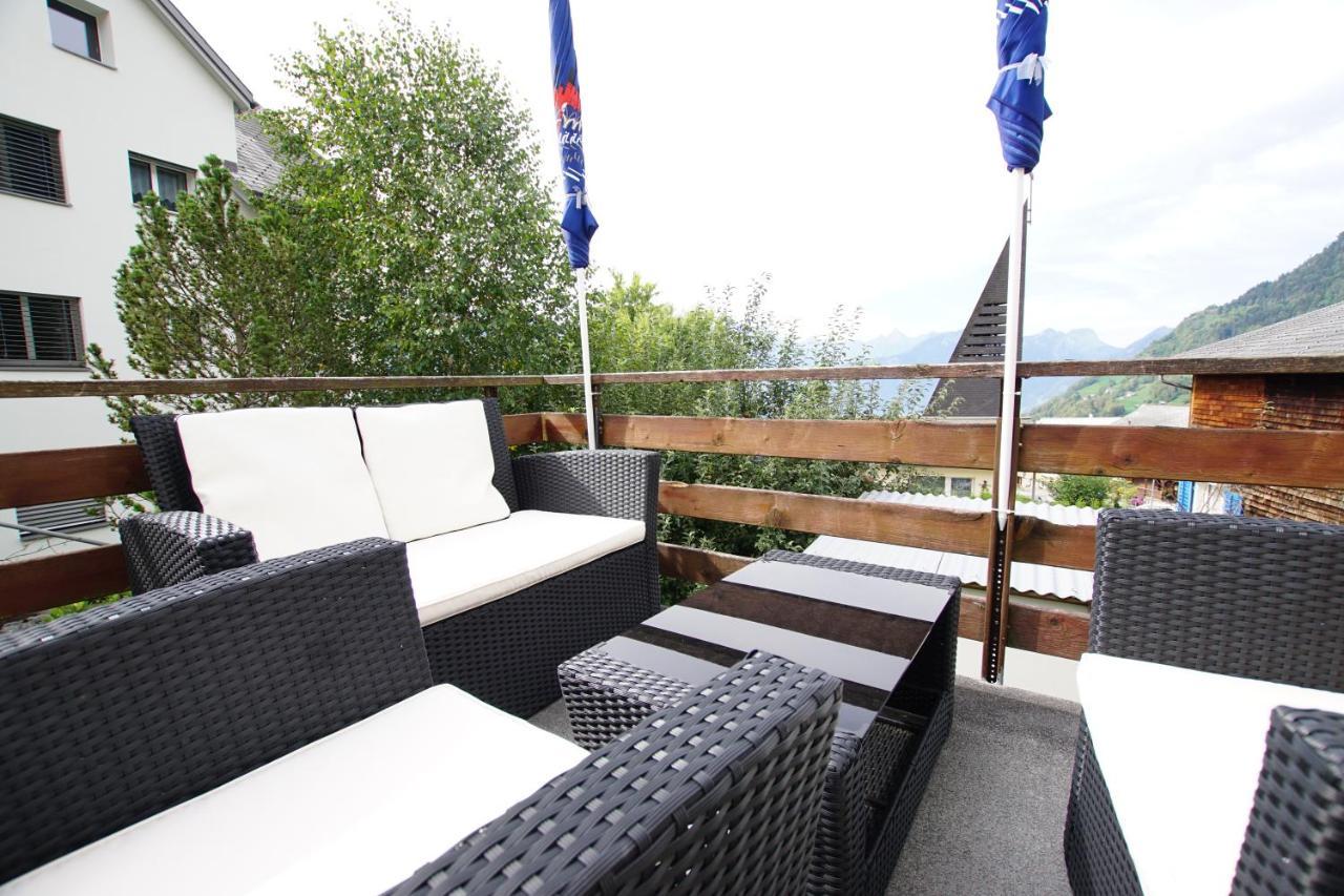 Riviera Bed & Breakfast Amden Bagian luar foto